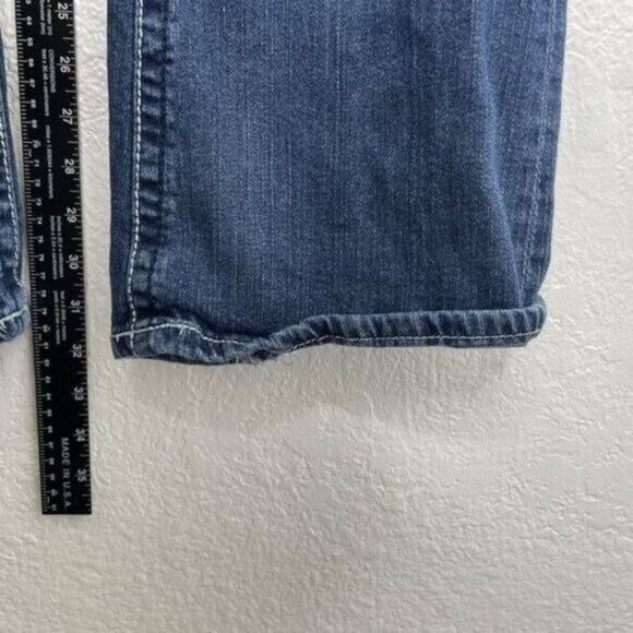 Maurices Womens Jeans Size 30 Premium Denim Blue Dark Wash Bootcut Embroidered - Picture 5 of 14